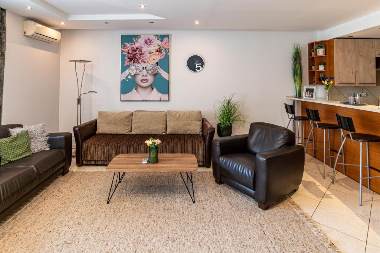 Elite Center Apartman Szeged Eksteriør billede